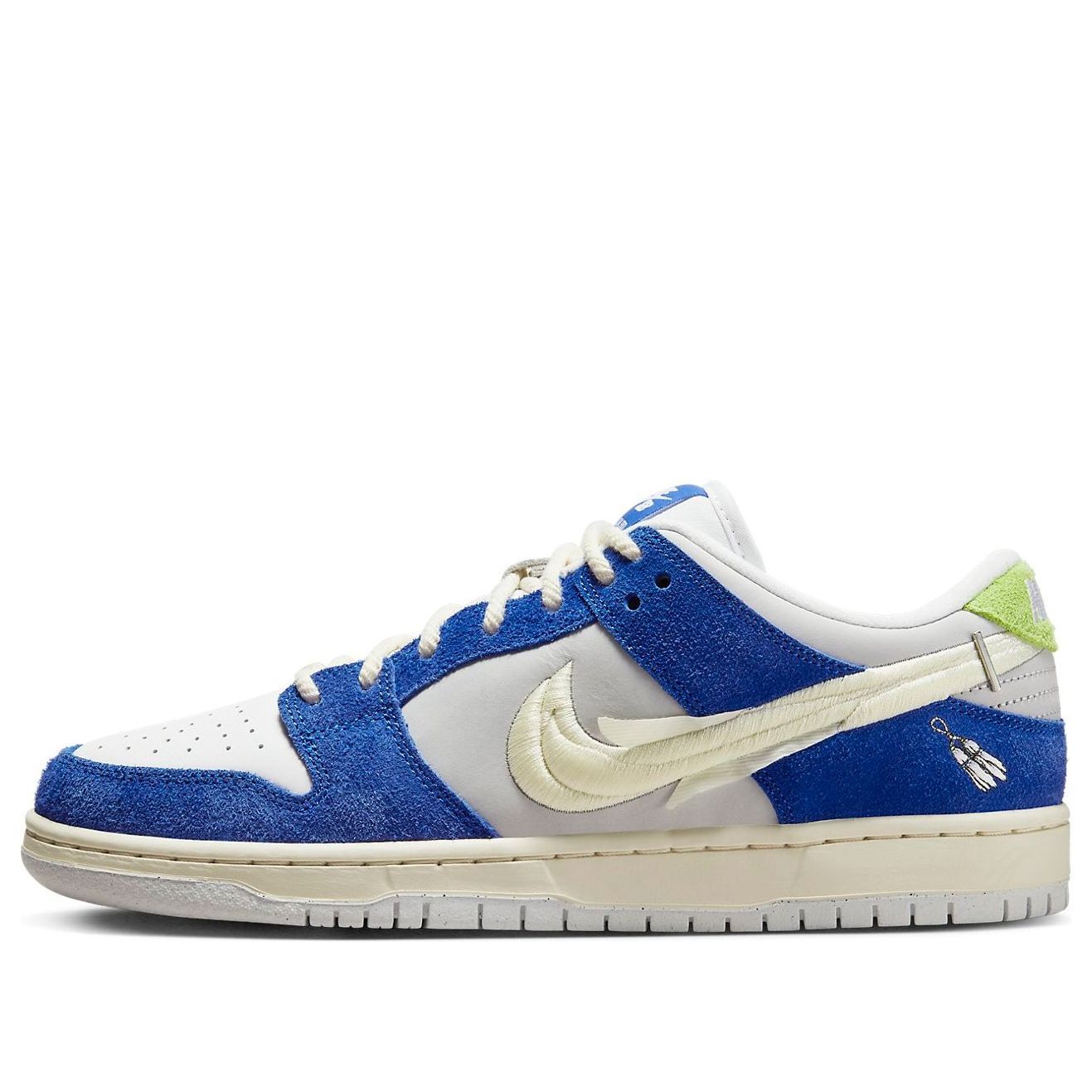 nike SB Dunk Low Pro 'Fly Streetwear Gardenia' DQ5130-400