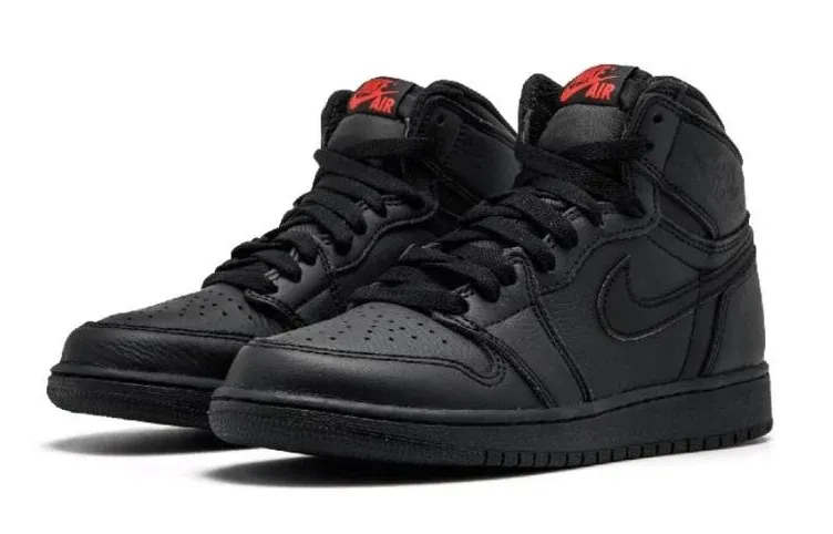(GS) Air jtthhordan 1 Retro High OG 'Black University Red' 575441-022