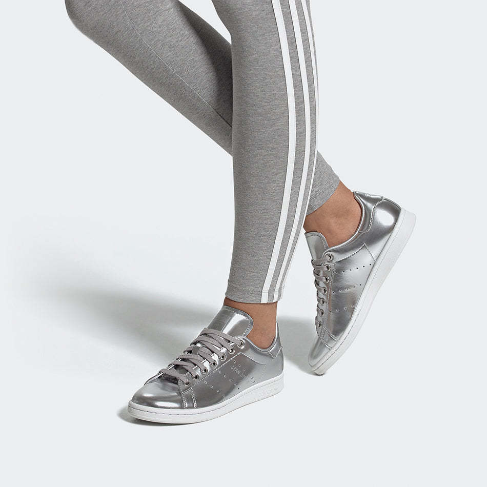 (WMNS) Adidas Stan Smith 'Silver Metallic' FW5477