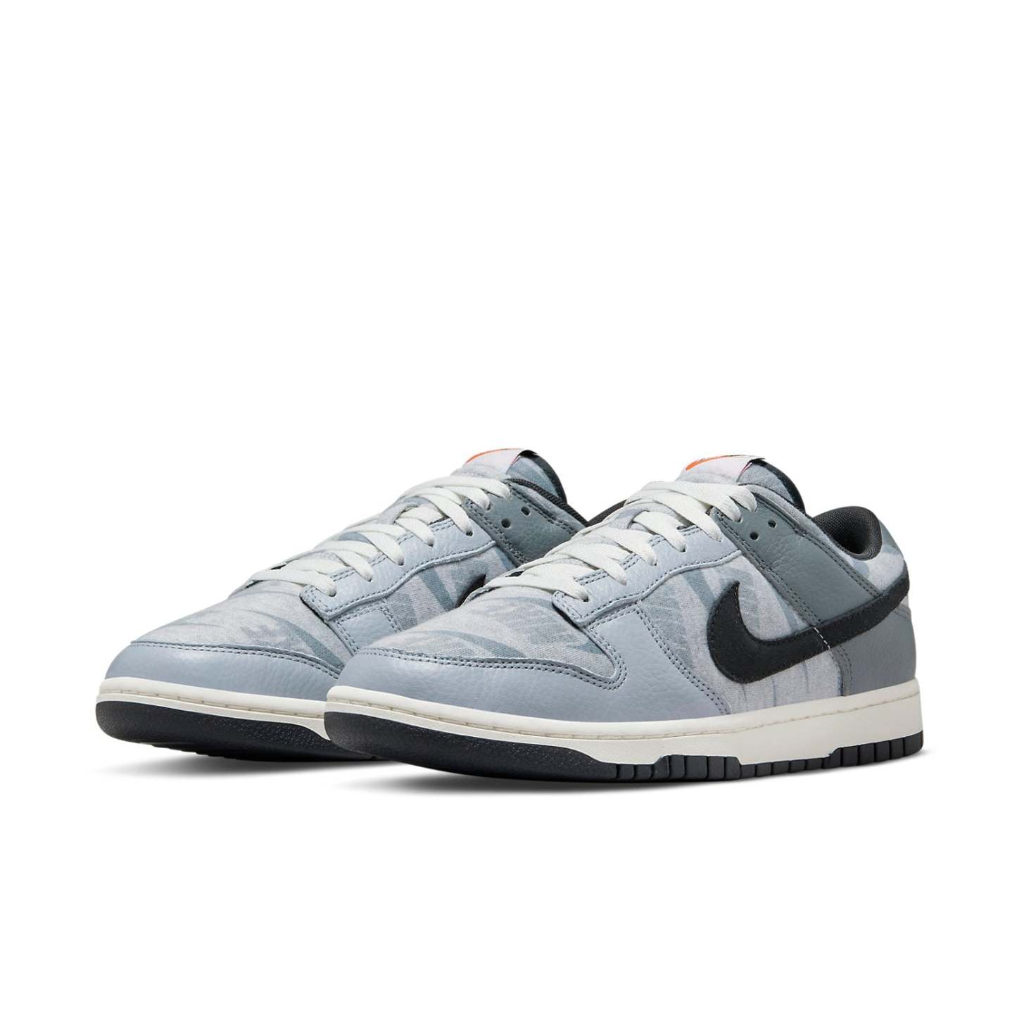 nike Dunk Low 'Copy Paste' DQ5015-063