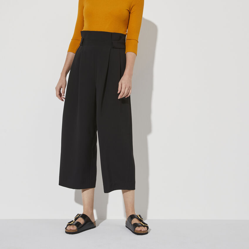 Arizona Big Buckle Natural Leather Patent High Shine Black