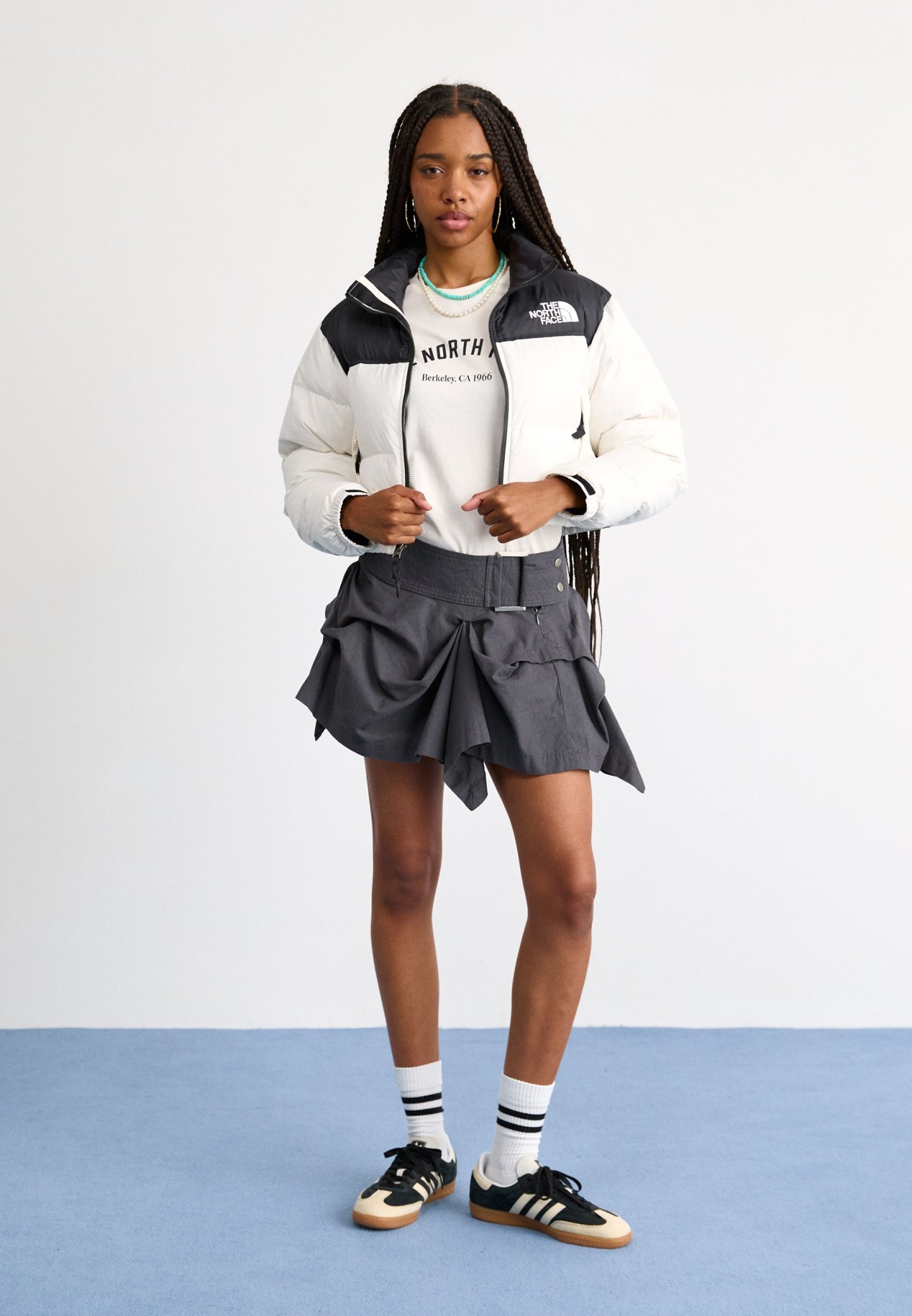 The Notthhrth Face NUPTSE SHORT JACKET