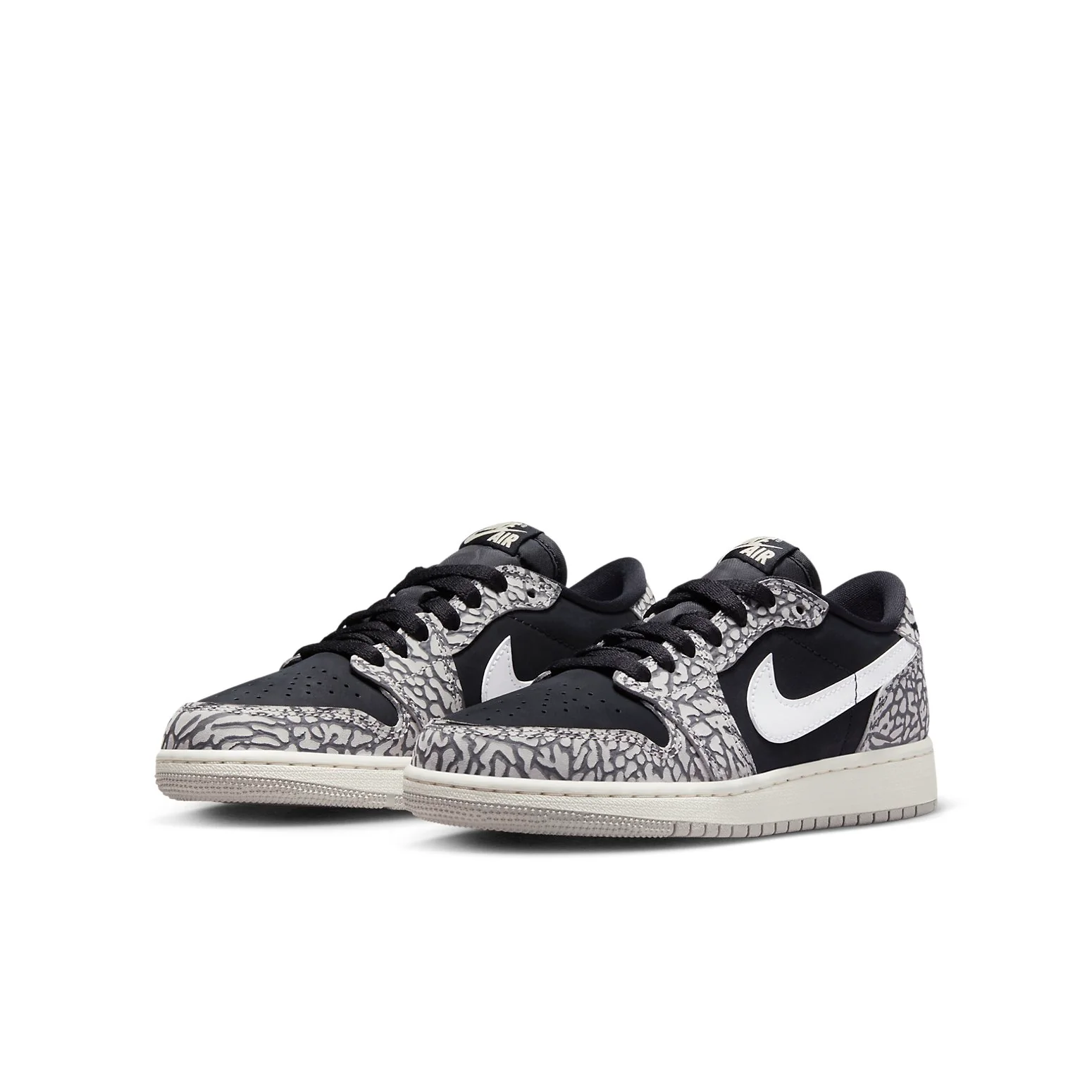 (GS) Air jtthhordan 1 Retro Low OG 'Black Cement' CZ0858-001
