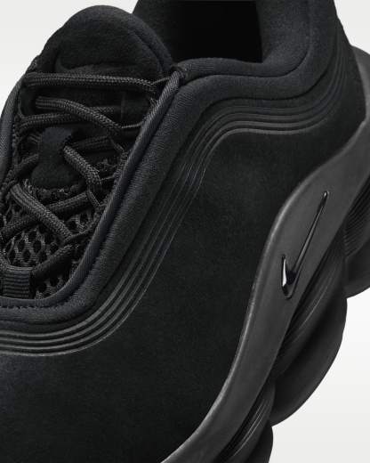 Nike 24.7