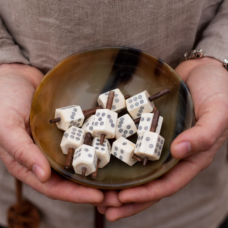 D6 Viking/Medieval Spinning Top Bone Dice