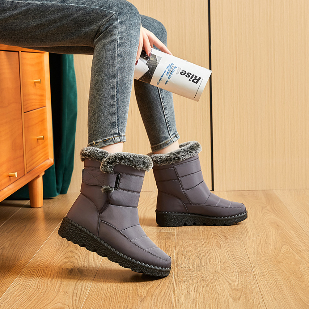 🔥Last Day Promotion 50% OFF - Comfortable Women's Waterproof And Warm Snow Boots