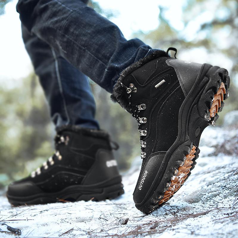 Men's Comfortable and Warm Wool Lined Hiking Shoes