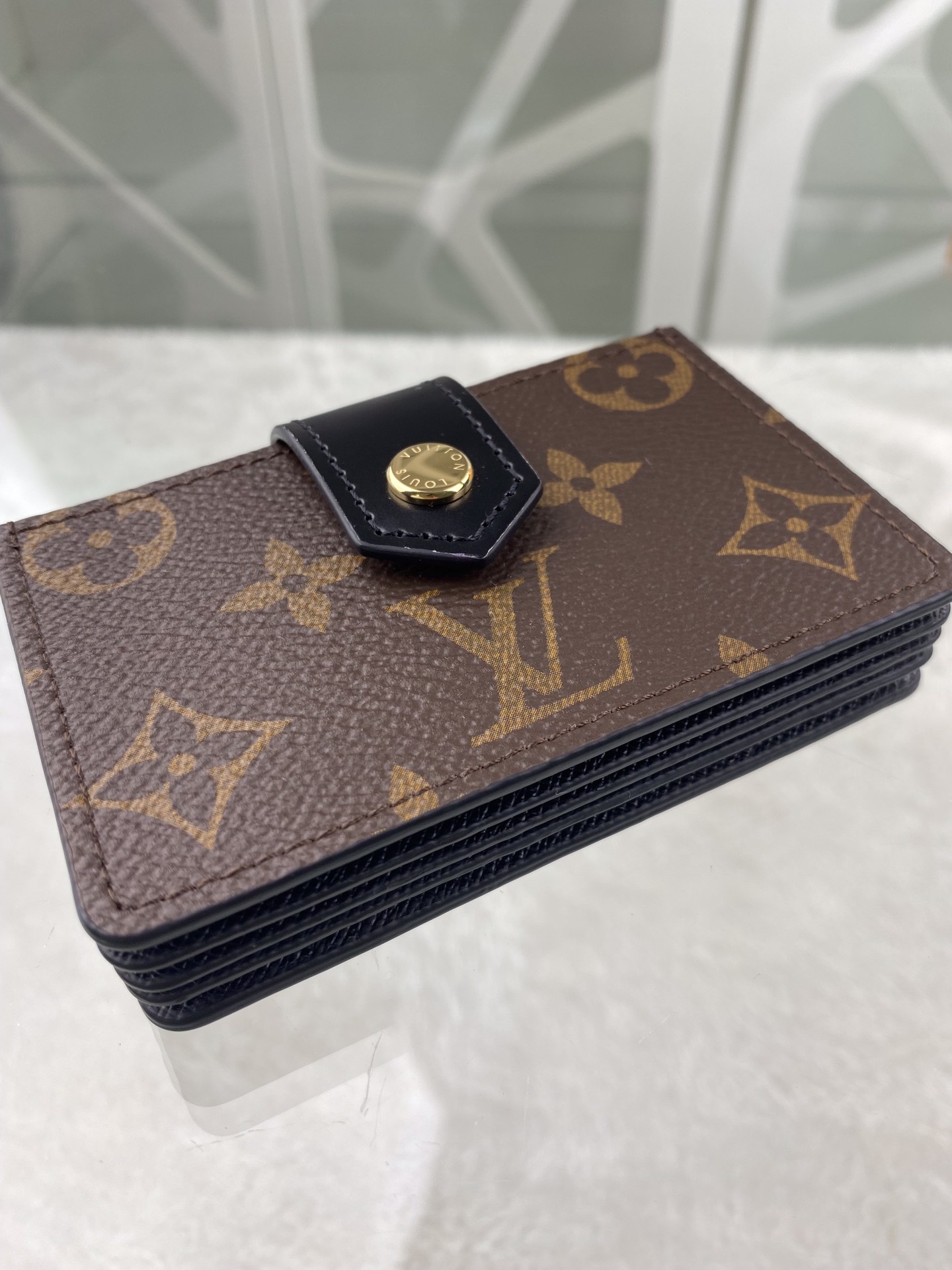 LOV Wallet-2111