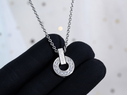 BGI NECKLACE-1504