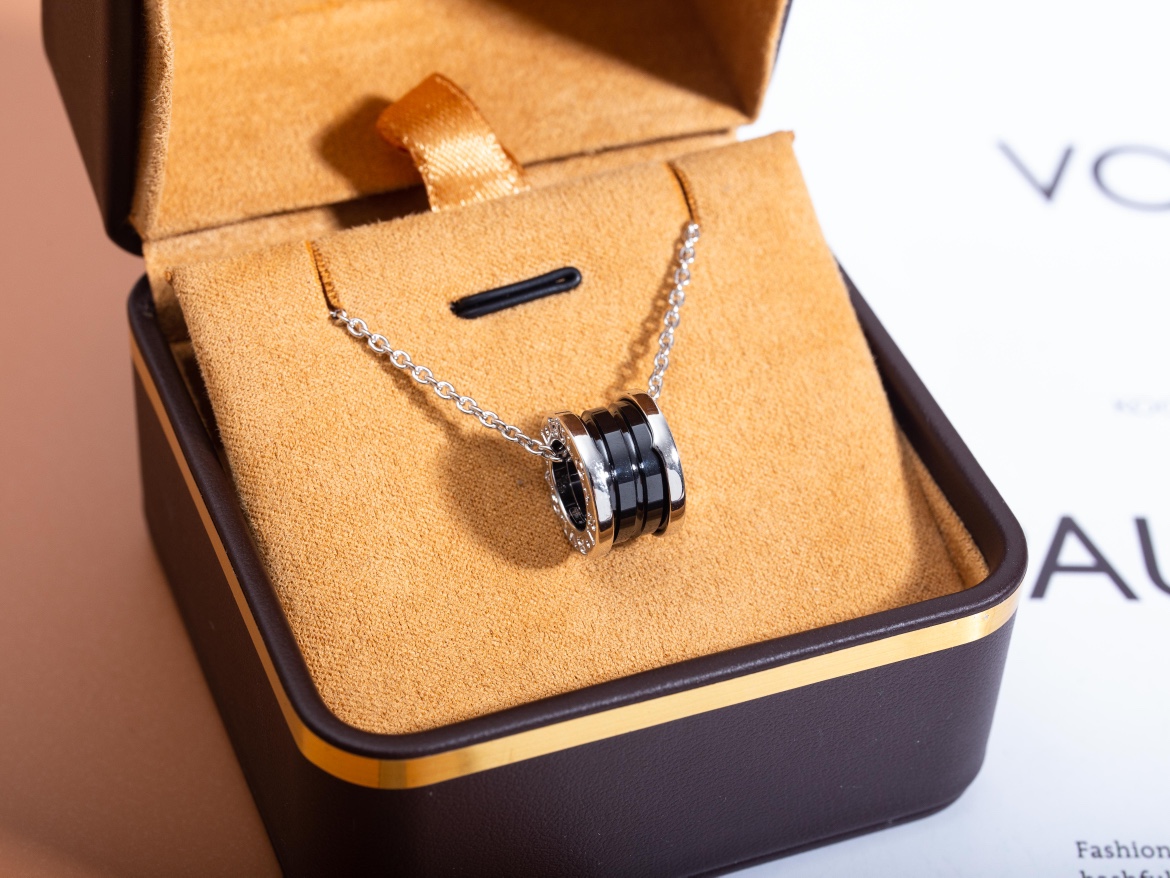BGI NECKLACE-1508