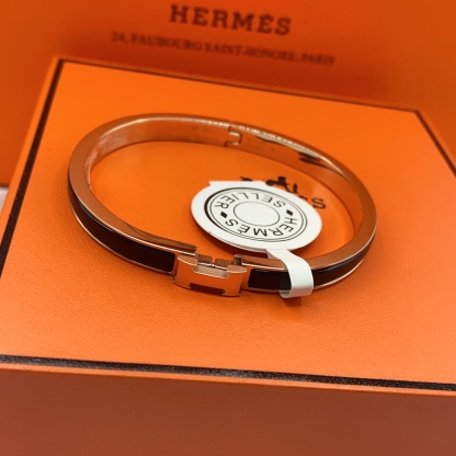 H Bracelet-2275