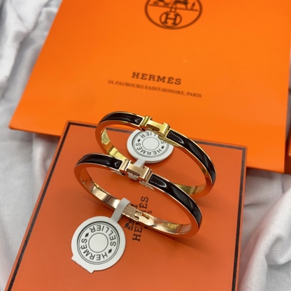 H Bracelet-2275