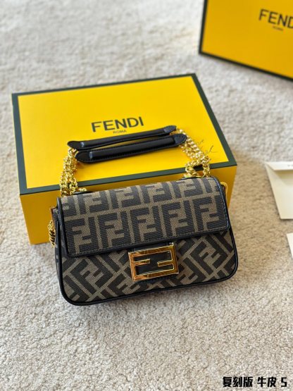 FED Bags-0718-M