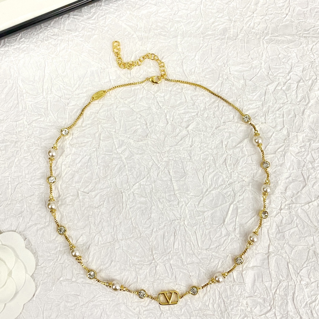 VT NECKLACE-2005