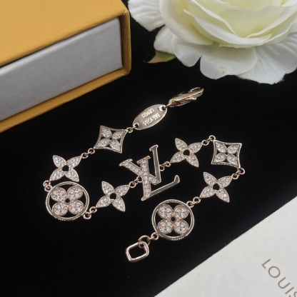 LOV BRACELET-1376