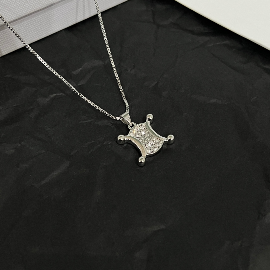 CLN NECKLACE -1717