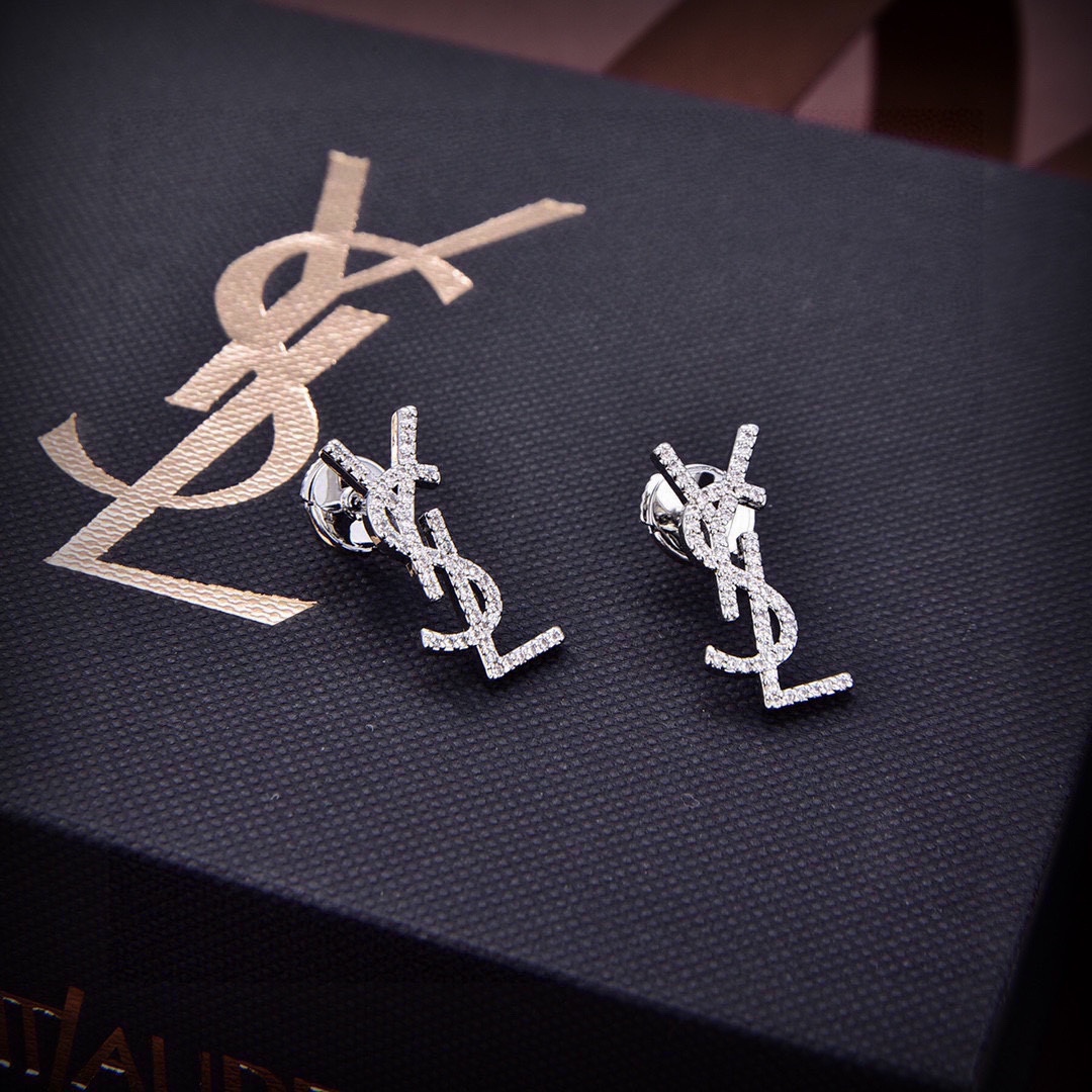 SL EARRINGS-1747
