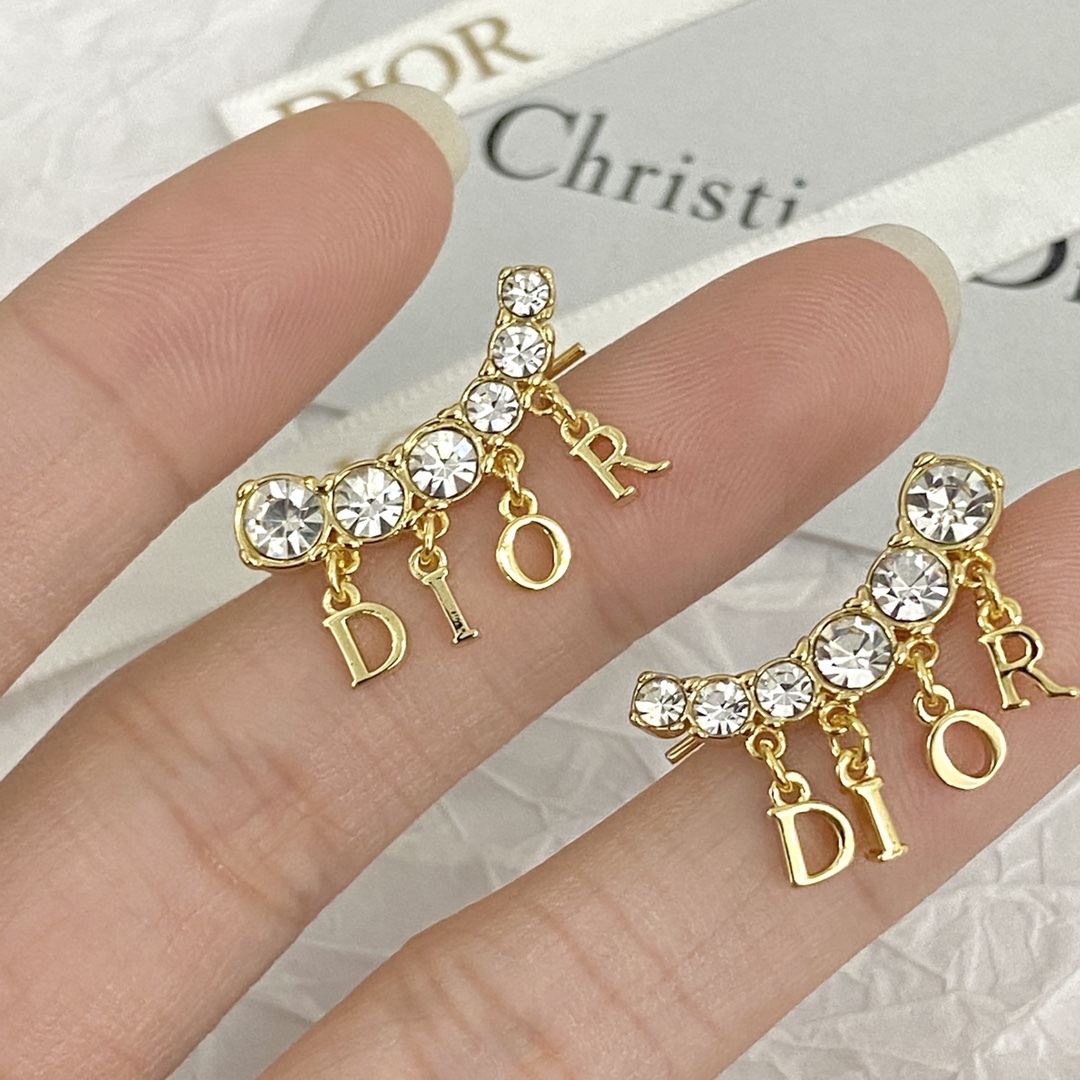 CD EARRINGS-1766