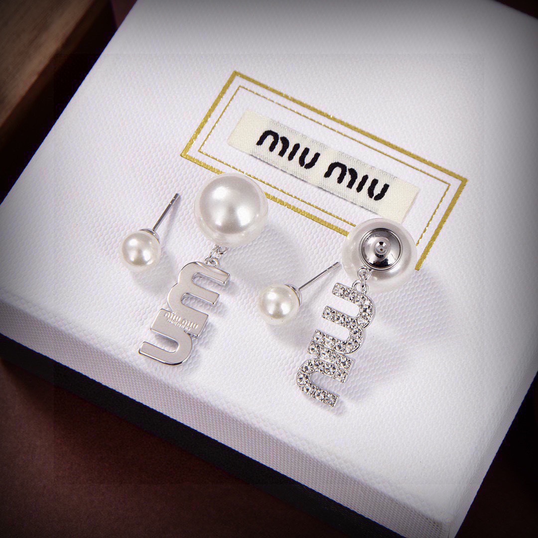 MIN EARRINGS-2214