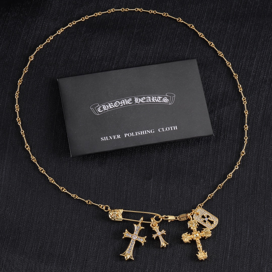 CH NECKLACE-2377