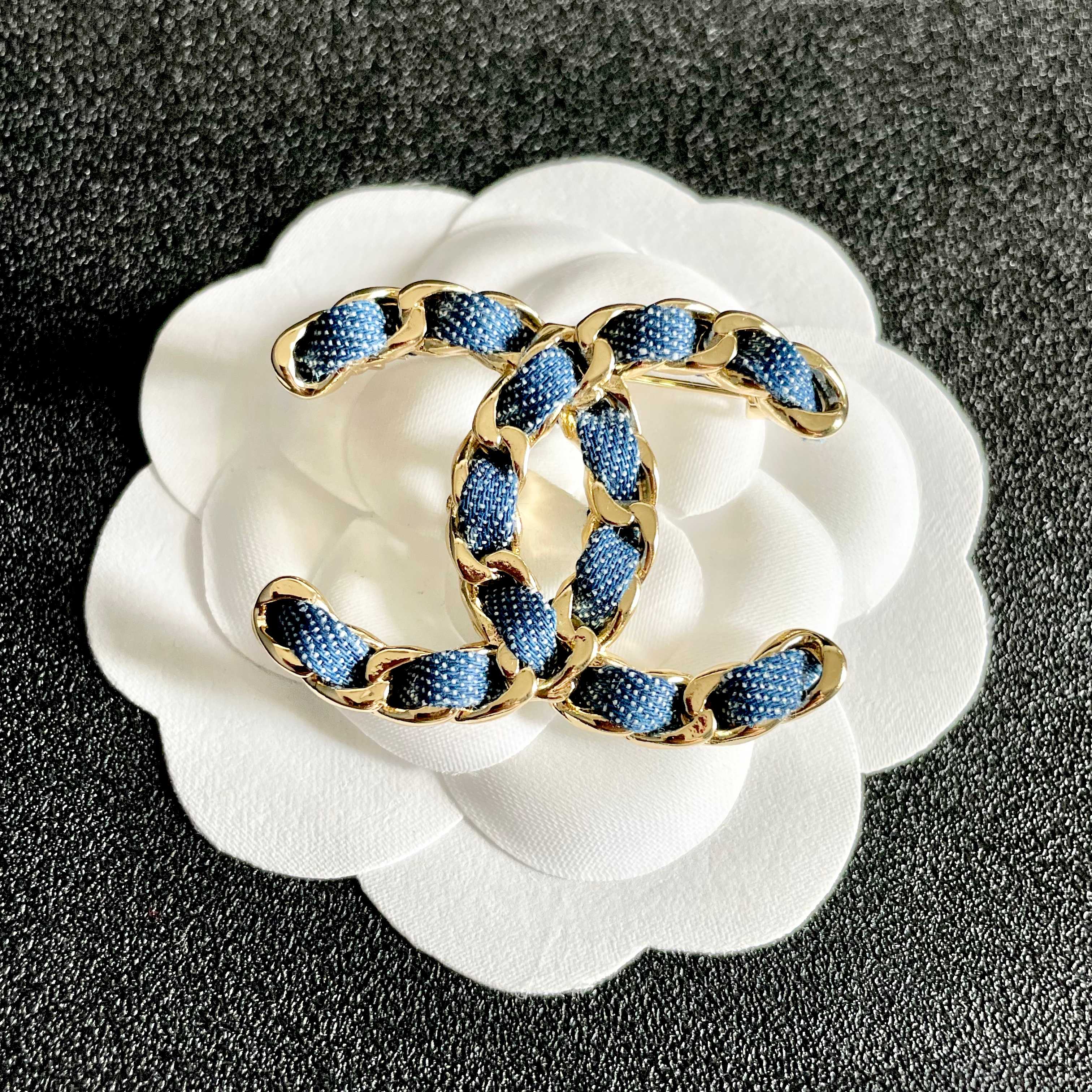 CC Brooch-1914