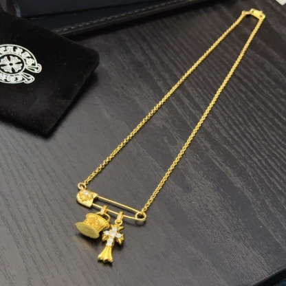 CH NECKLACE-2383
