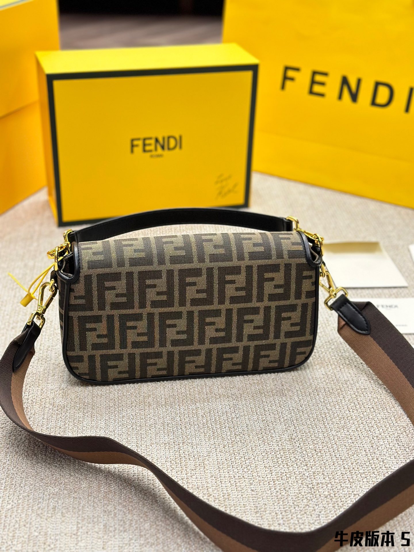 FED Bags-0717-M