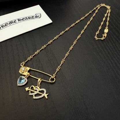 CH NECKLACE-2388