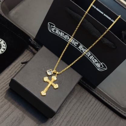 CH NECKLACE-2381