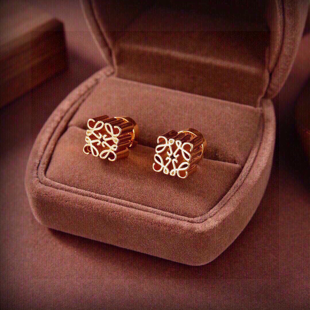 LWE EARRINGS-2446