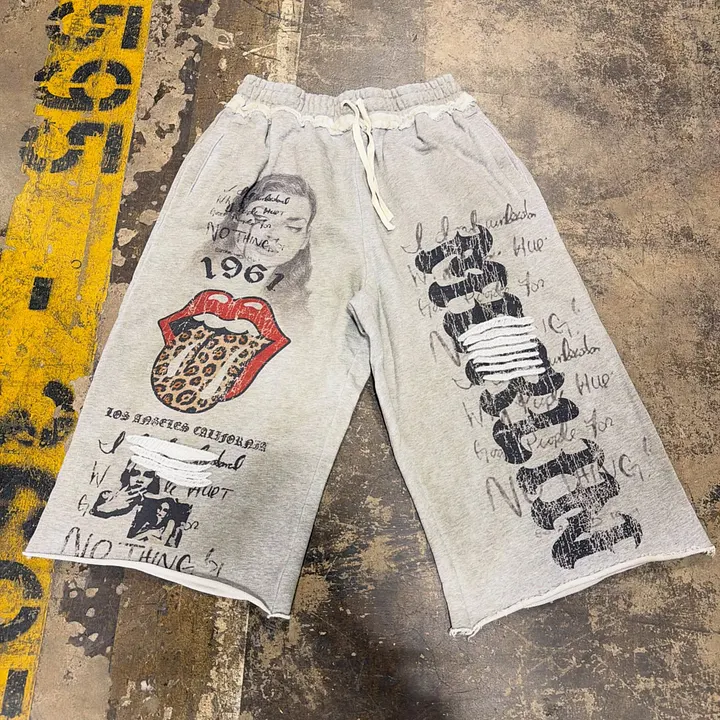 Retro Casual Mid-Length Shorts