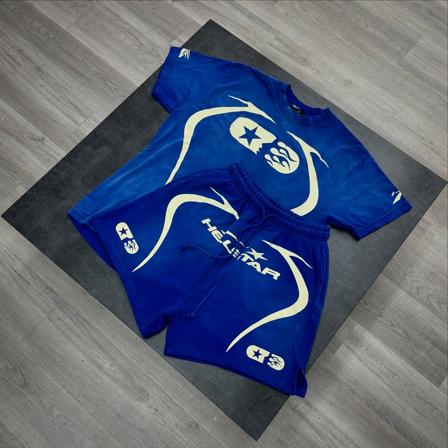 Unisex New Limited edition Hellstar T-Shirt And Shorts Co-Ord