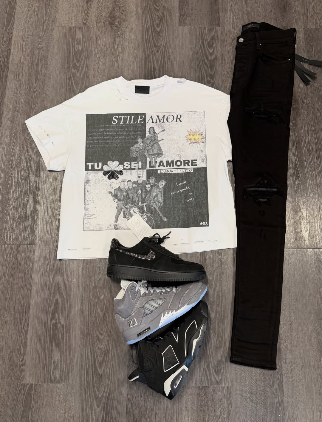 Mixed Emotion Classic T-Shirt And Pants Set Unisex
