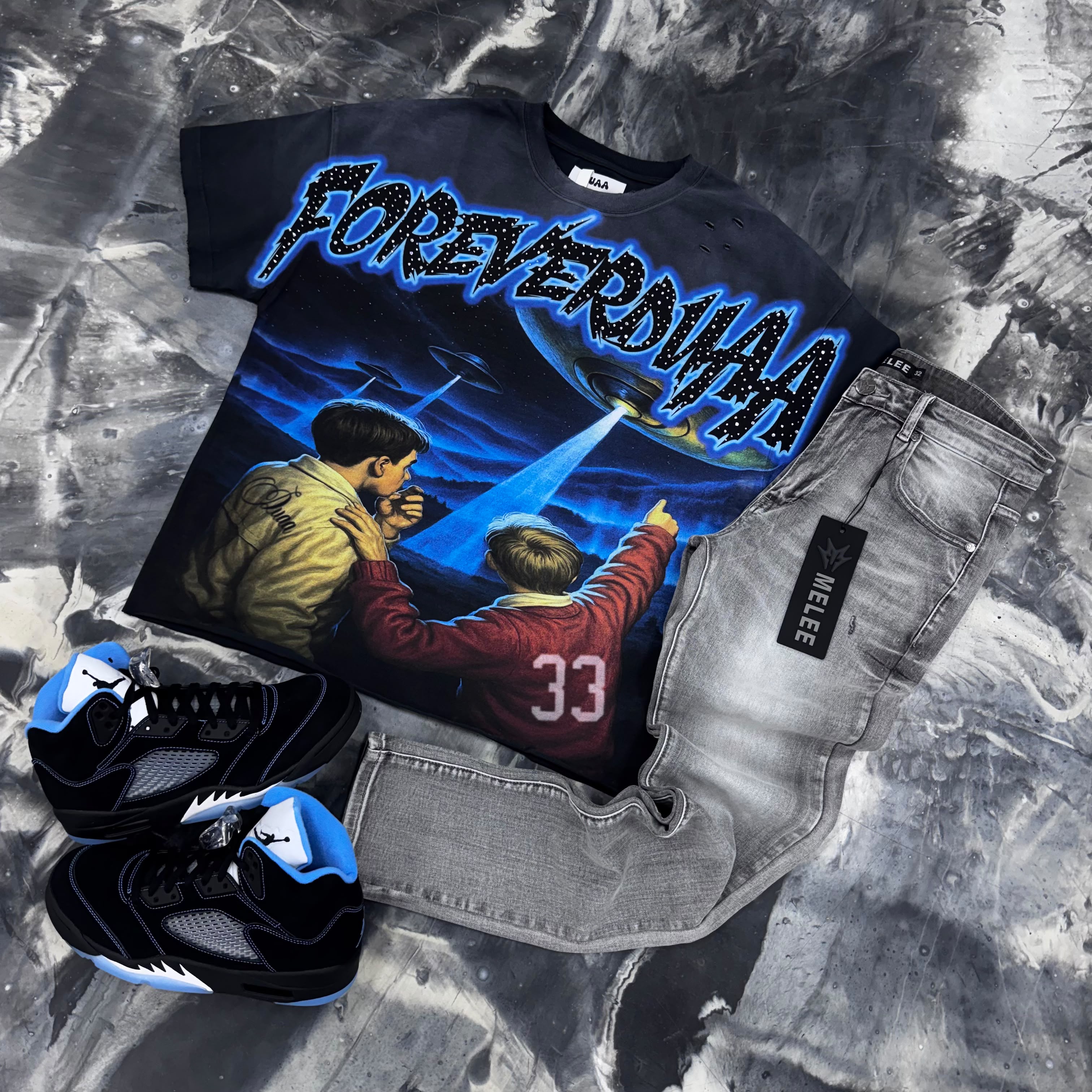 Vale Forever Valley T-Shirt & Pants Two-Piece Set