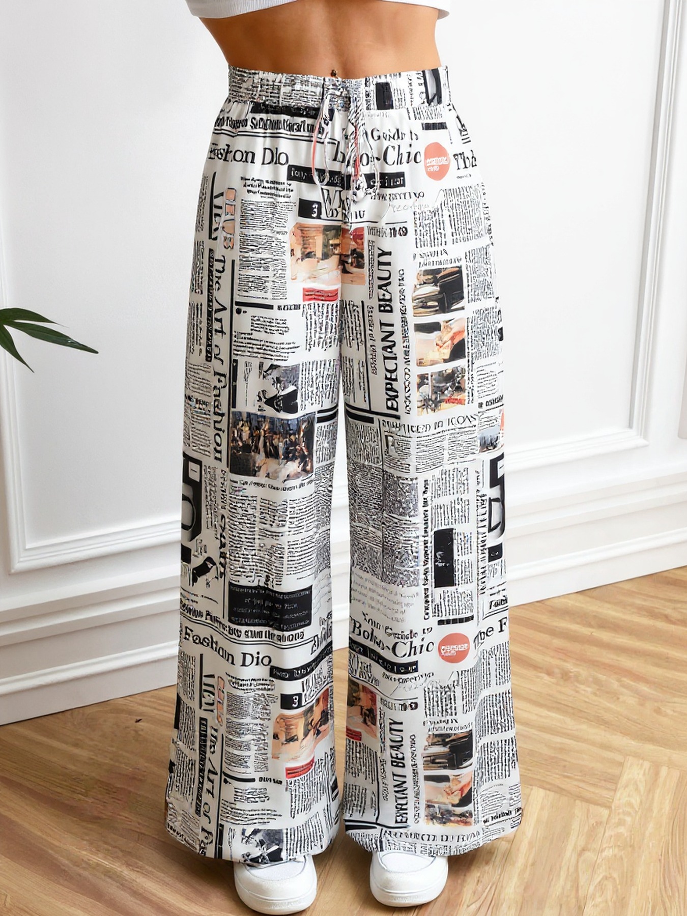 Woman's Newspaper Print Drawstring Wide-Leg Pants : Loose Casual Vacation Pants