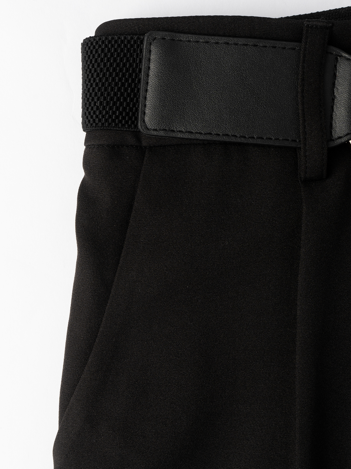 Women's Black High-Waisted Tapered Trousers with Chain Belt