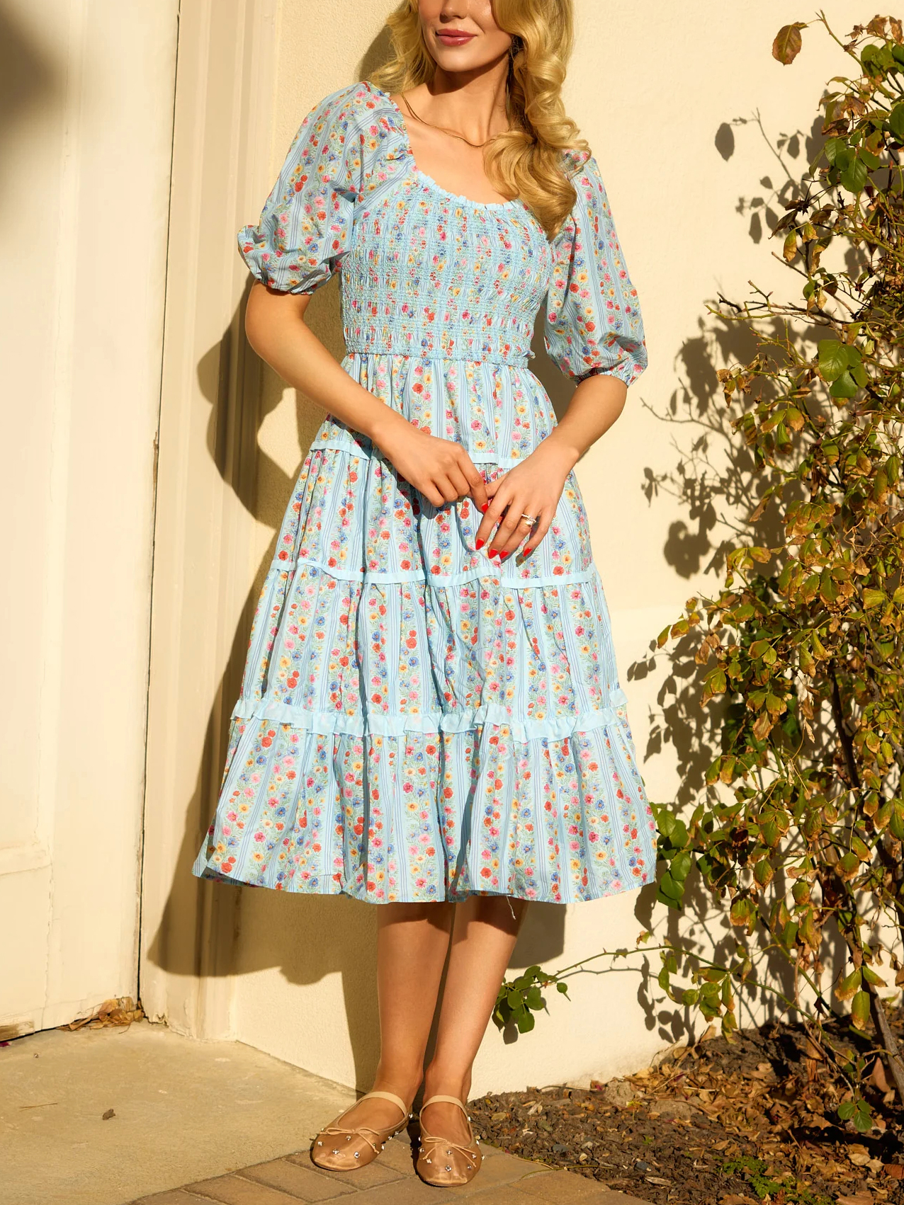 Cottagecore Blue Linear Floral Print Midi Dress