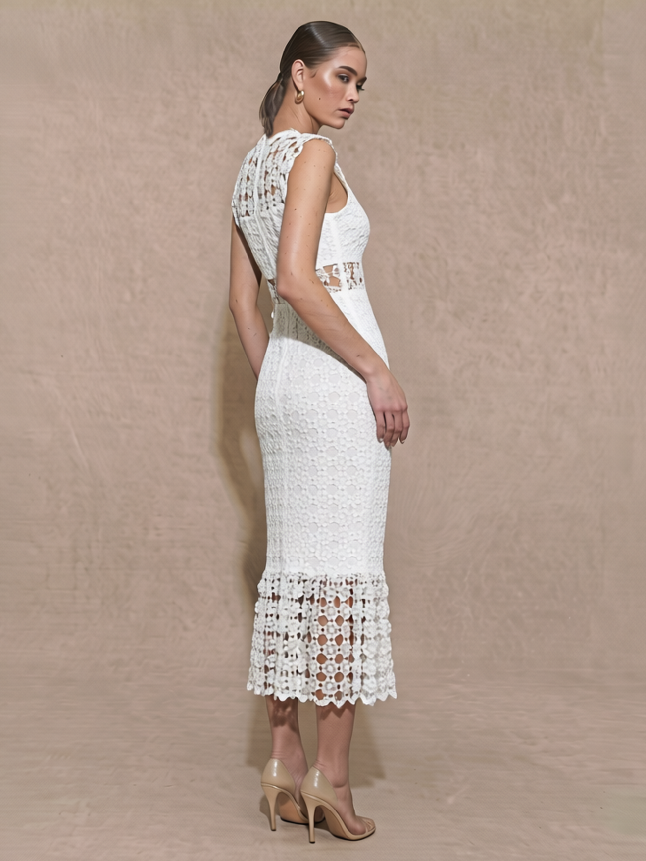 Elegant Lace Rround Neckline Ruffle Hemline Midi Dress