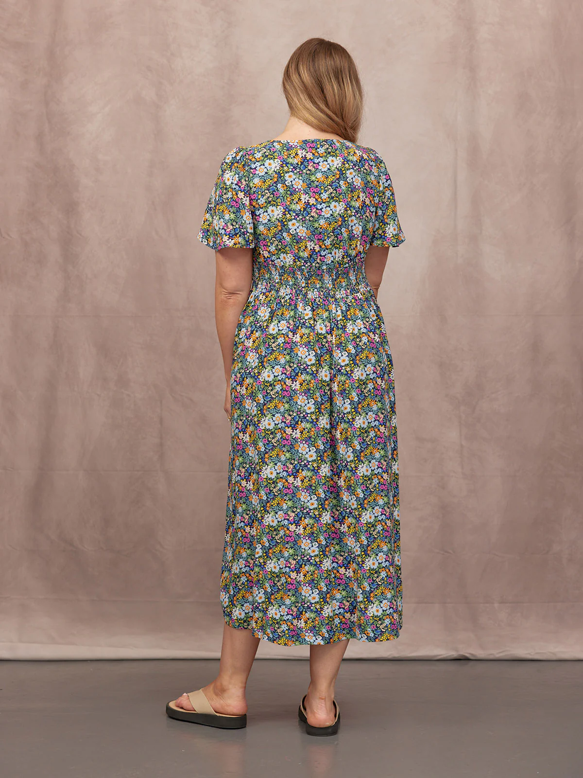Ditsy Floral Print Smocked Waist Maxi Dress