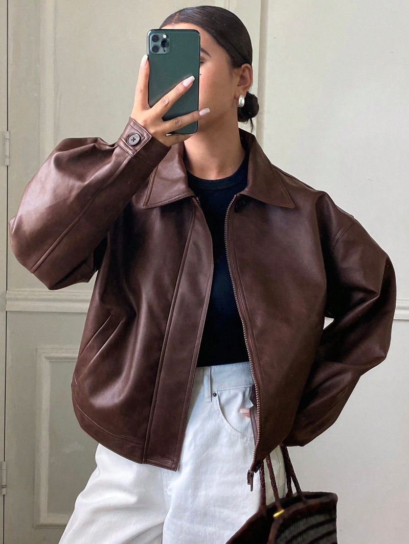 Woman's Vintage-Style Leather Classic Collar Zip-Up Jacket