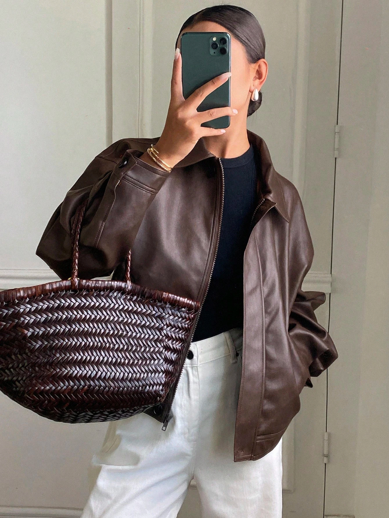 Woman's Vintage-Style Leather Classic Collar Zip-Up Jacket