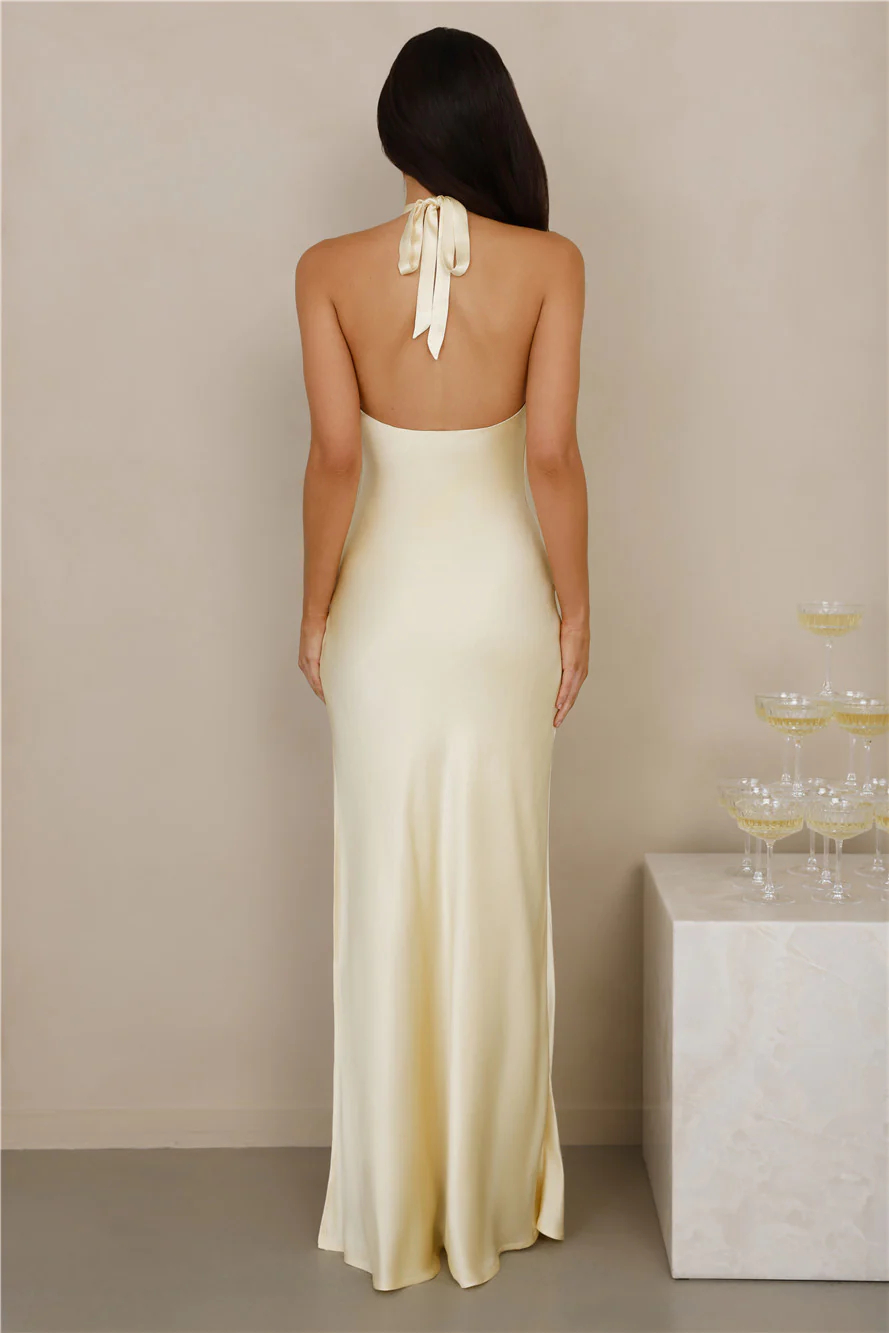 Creamy-yellow neck-hanging satin split skirt