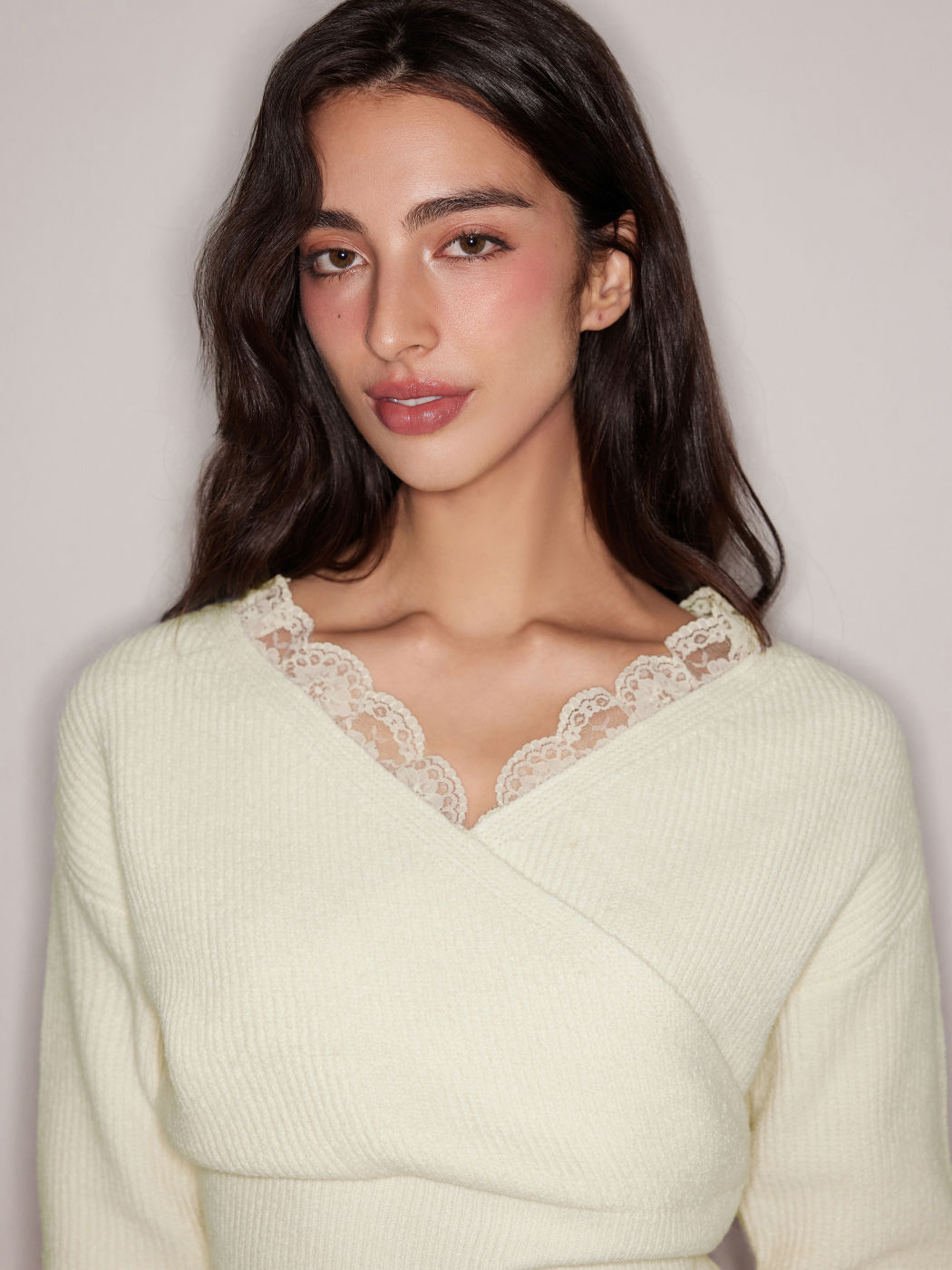 Women's Cream Cross V-Neck Sweater with Lace Trim, Ribbed Knit & Fitted Waist