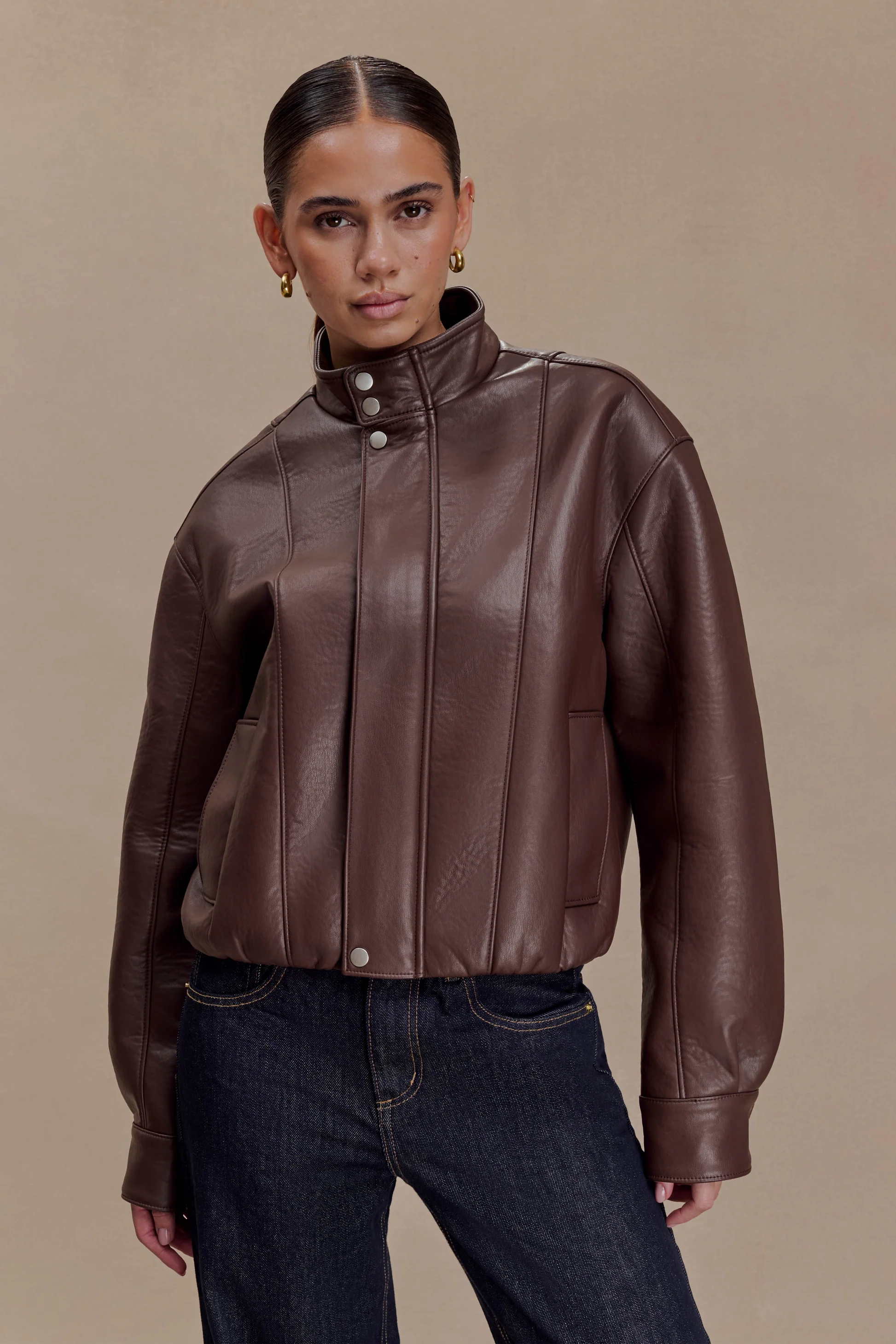 Woman's Vintage Relaxed Fit Stand Collar Short Leather Jacket : Oversized Genuine Leather Bomber