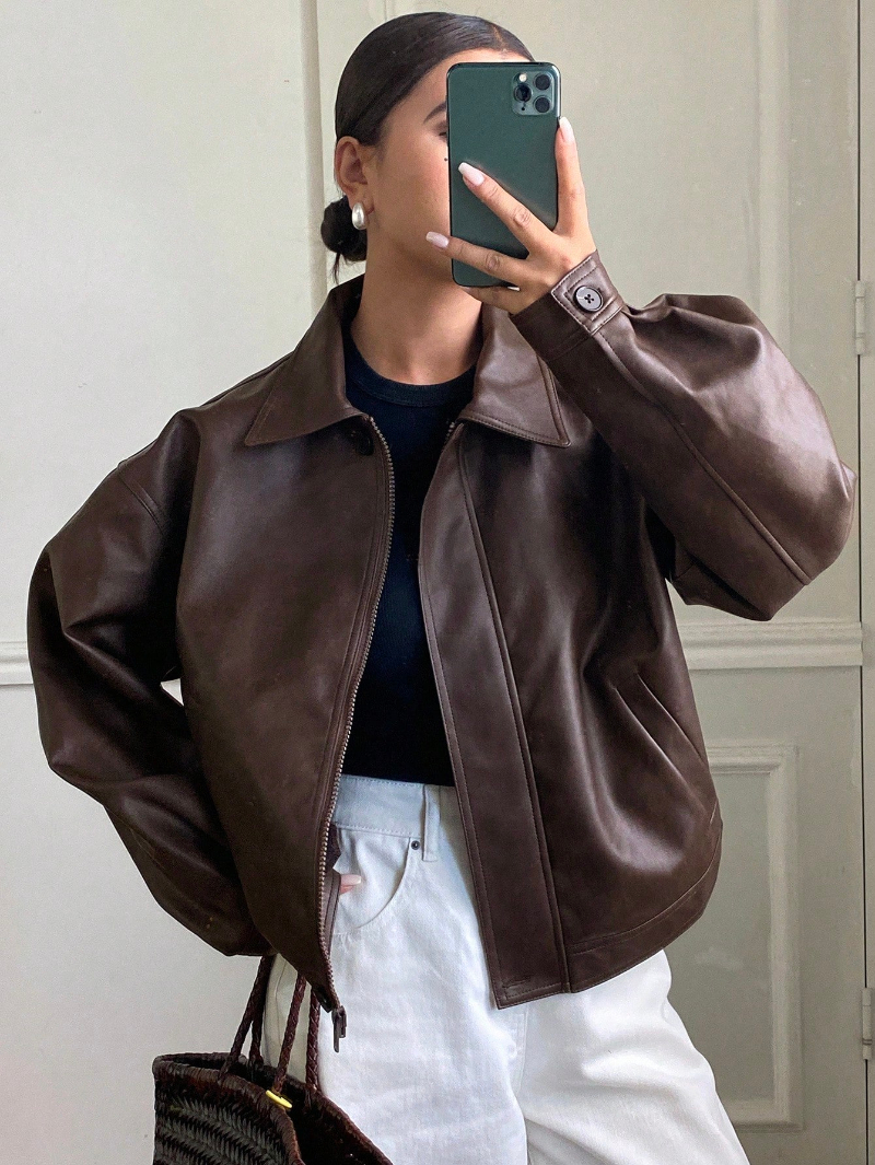 Woman's Vintage-Style Leather Classic Collar Zip-Up Jacket
