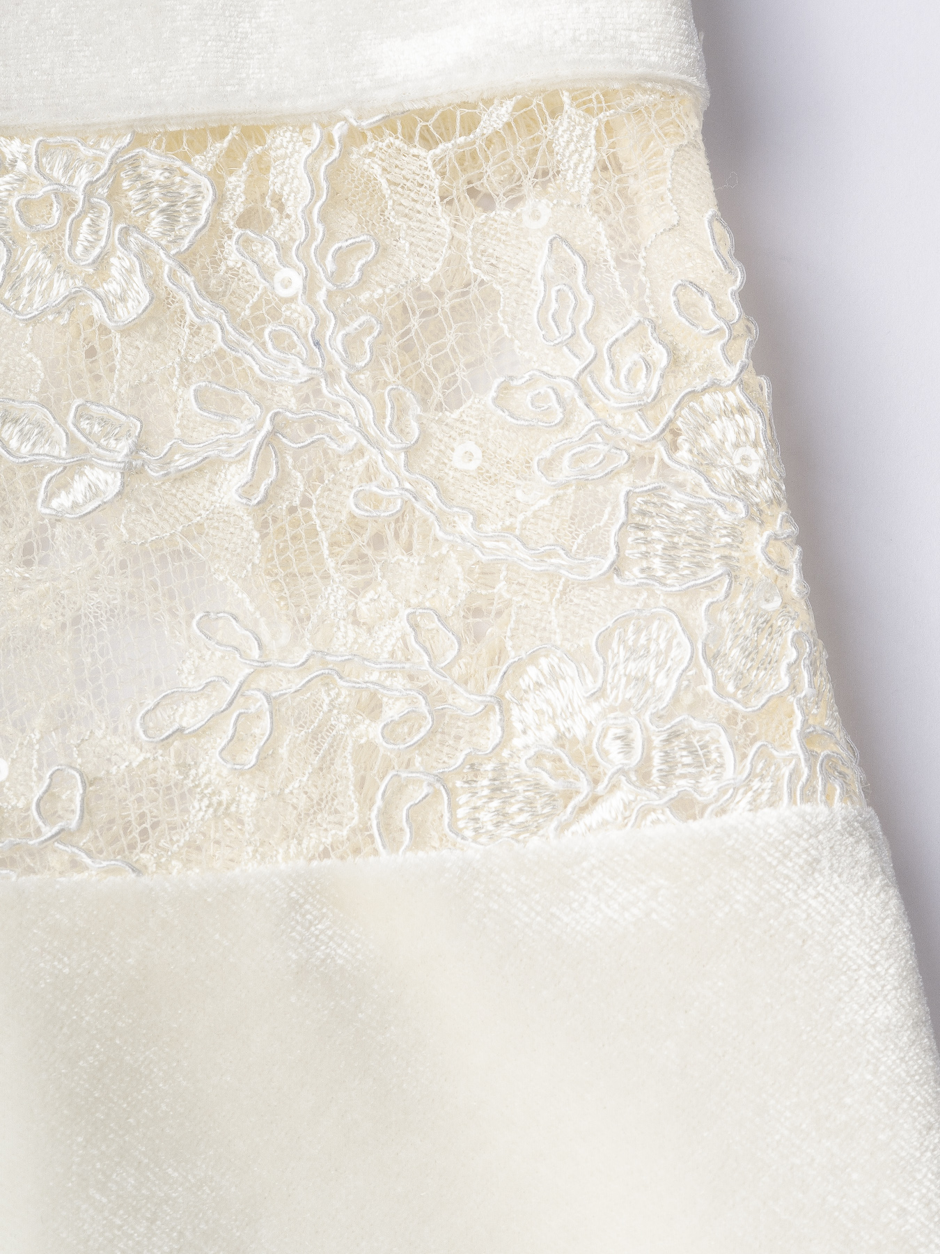 2026 Spring/Summer New Style Gentle Brushed Fleece Fabric Lace Splicing V-neck Camisole Maxi Dress