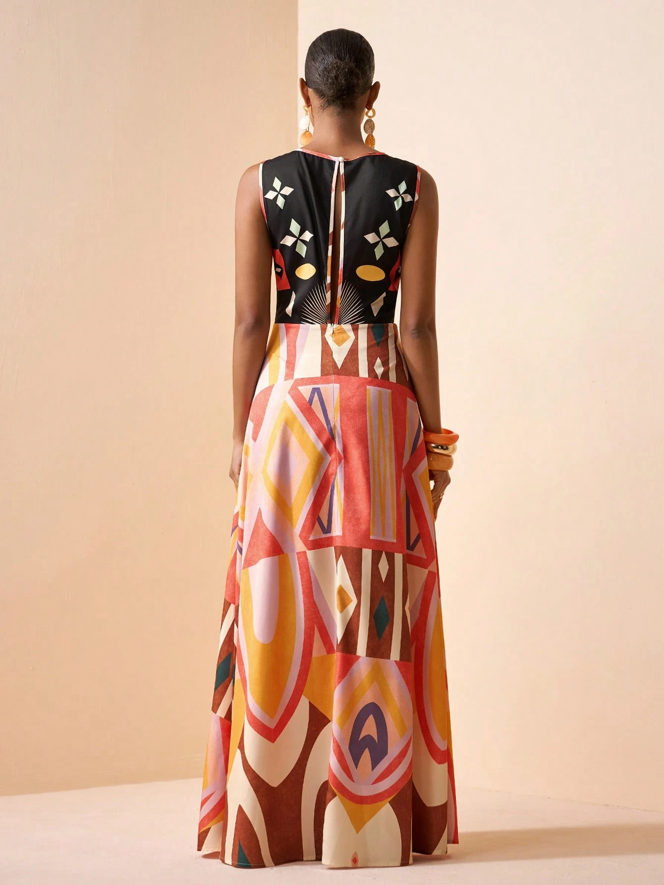 2026 Spring New Sleeveless Art Print Maxi Dress