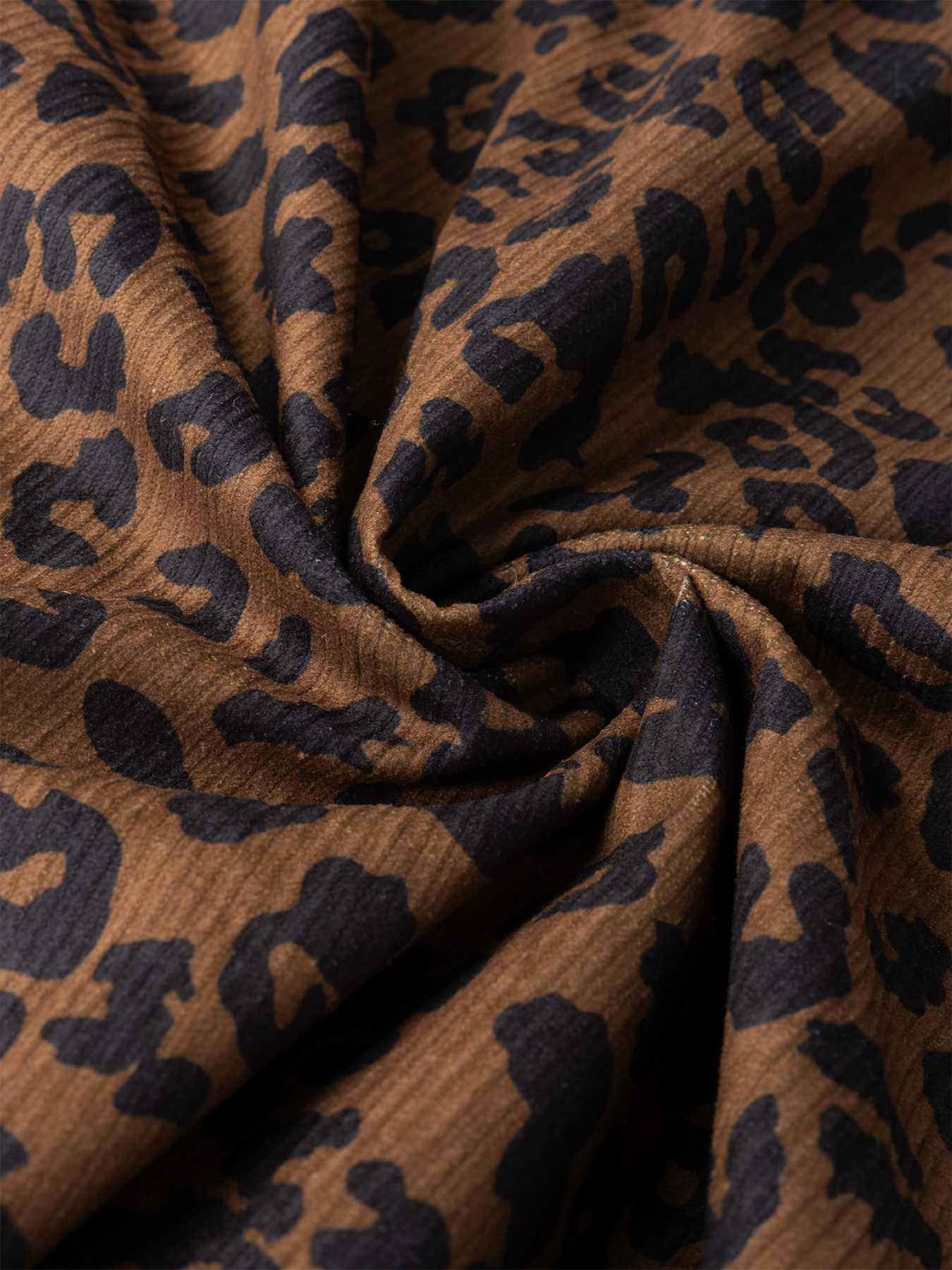 Women's Leopard Half-Zip Collared Sweatshirt