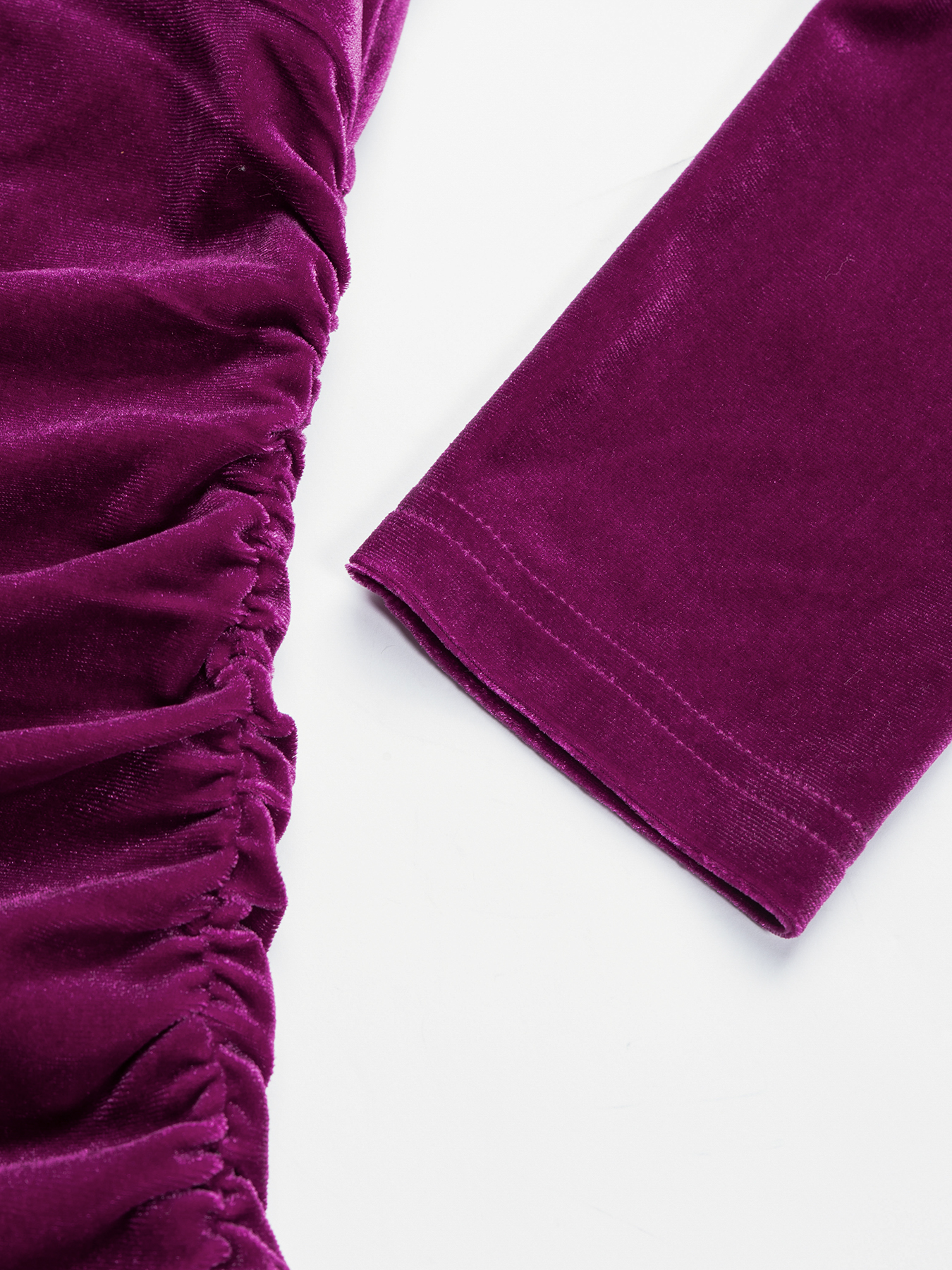 Woman's Velvet Deep V Long Sleeve Ruched Mini Dress