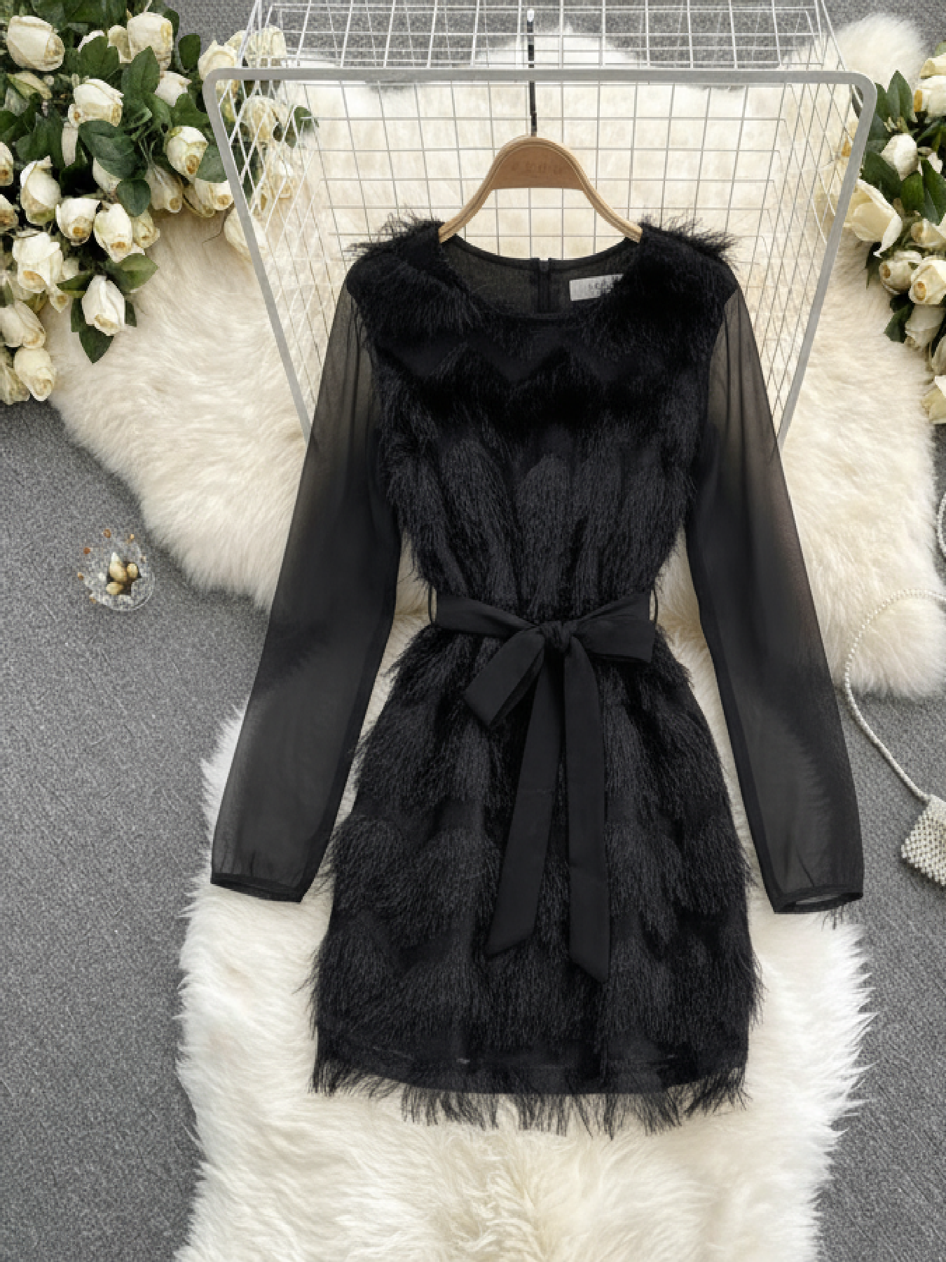 Woman's Round Neck Sheer Long Sleeve Feather Fringe Mini Dress
